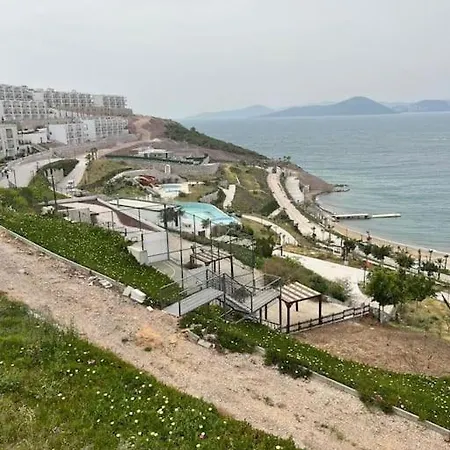 Villa 3+1 Duplex With Security, Beach And Nice Seaview